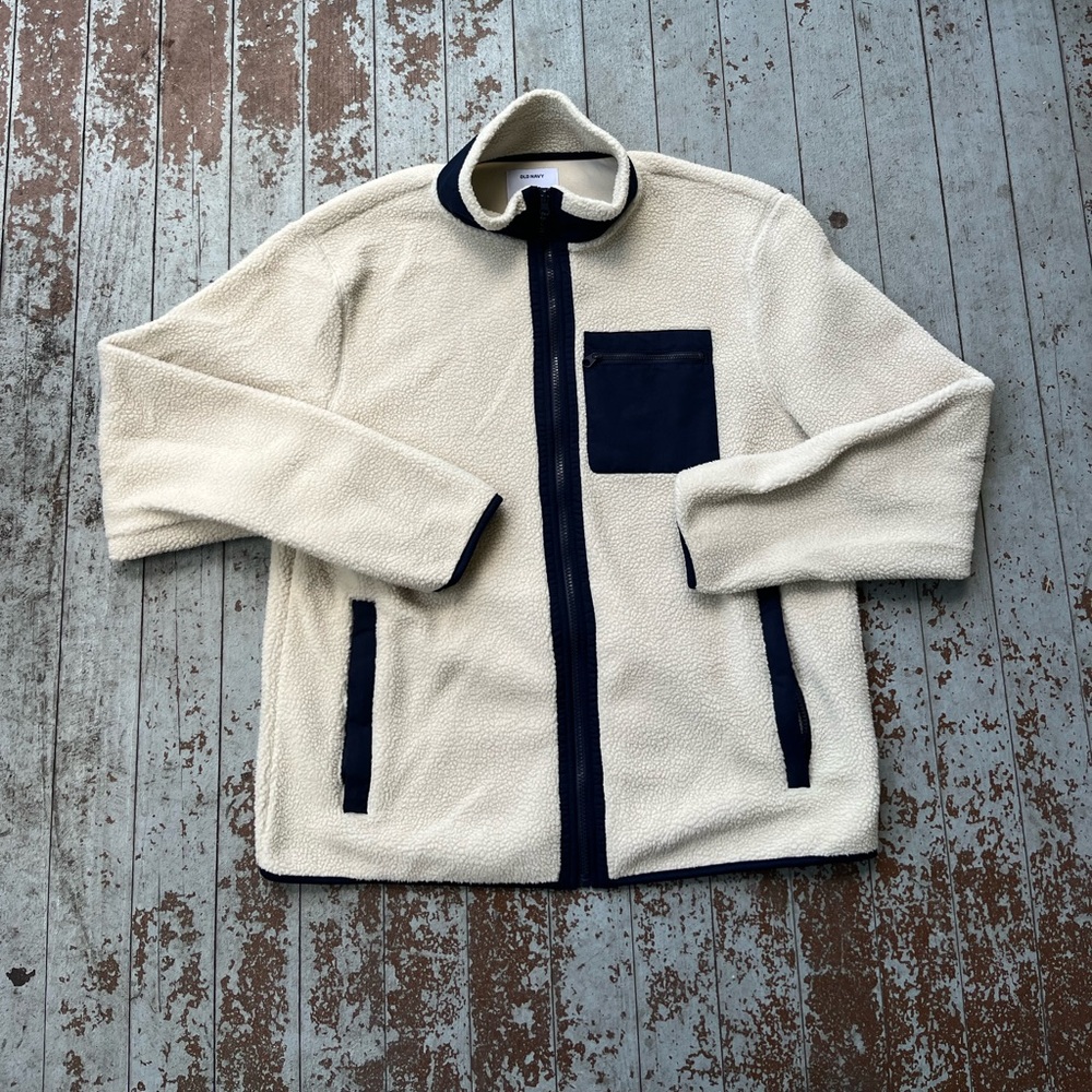 OLD NAVY FLEECE ZIP UP JACKET